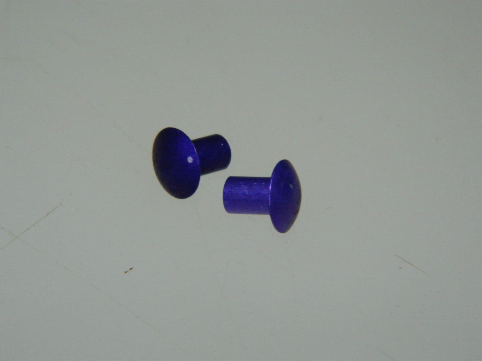 50 x Rivets Mushroom Head Violet Dia 1/8